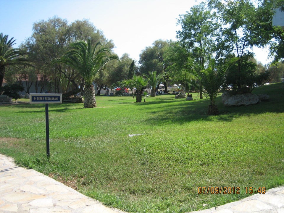 Сад Domes Aulūs Zante, Autograph Collection