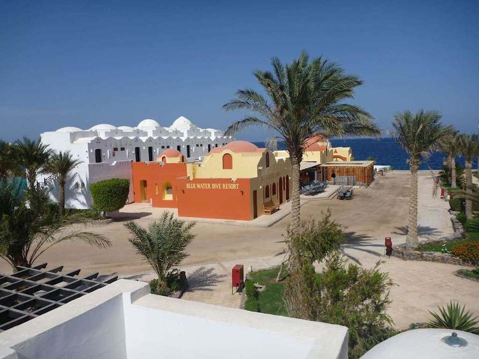 Blick von unserem Zimmer auf die Tauchschule Arabella Azur Resort