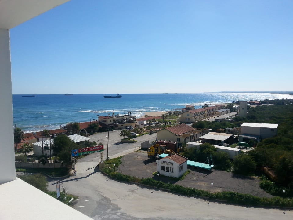 Meerblick vom Balkon 3509 Salamis Bay Conti Resort Hotel & Casino
