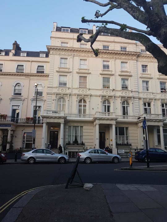 Außenansicht Hotel Berjaya Eden Park