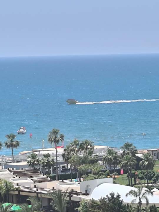 Strand Royal Holiday Palace