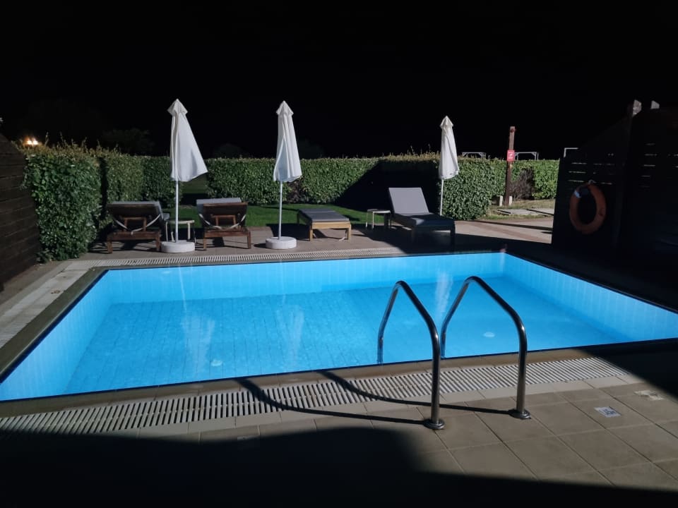 Pool Asterias Beach Resort