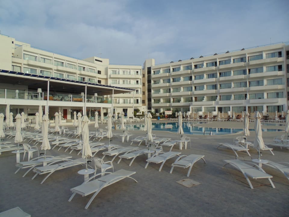 Pool Odessa Beach Hotel