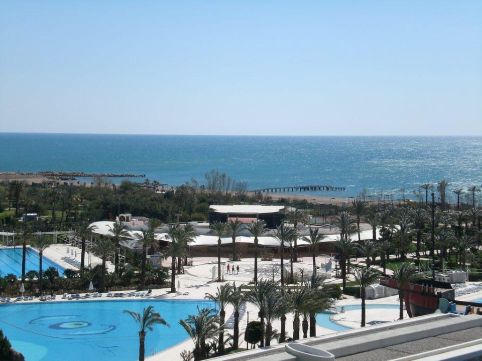 Ausblick vom Balkon Hotel Miracle Resort