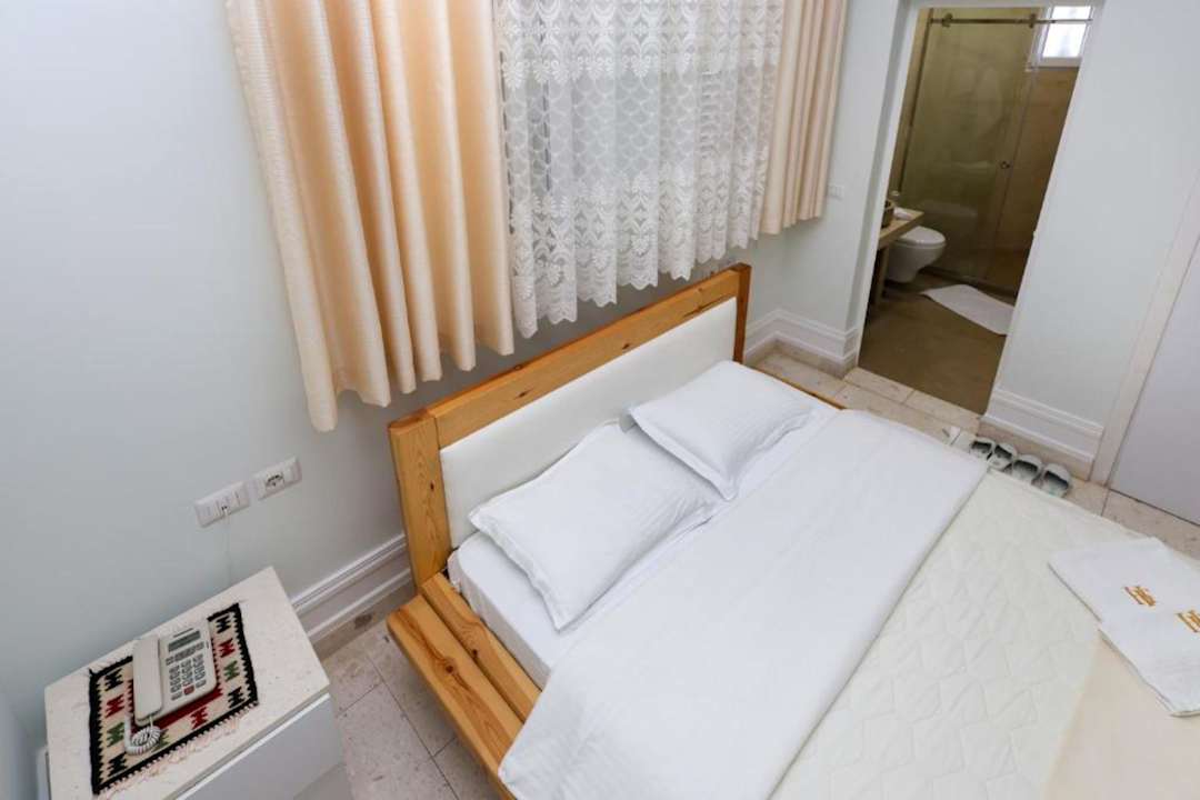 Zimmer Hotel Familja