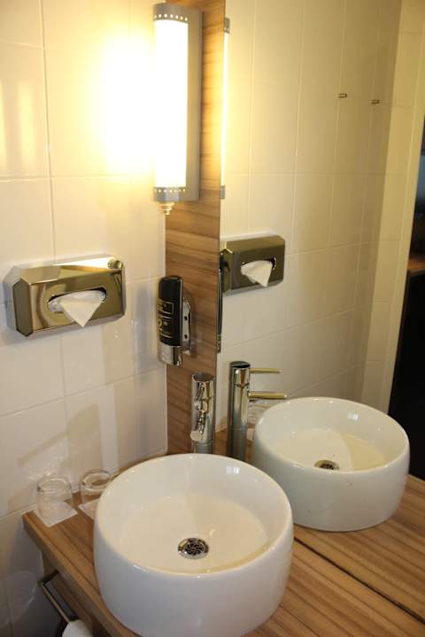 Zimmer Leonardo Hotel Vienna Schönbrunn