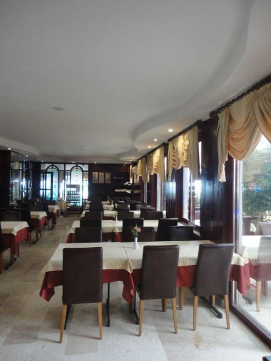 Celine Kleopatra Celine Hotel