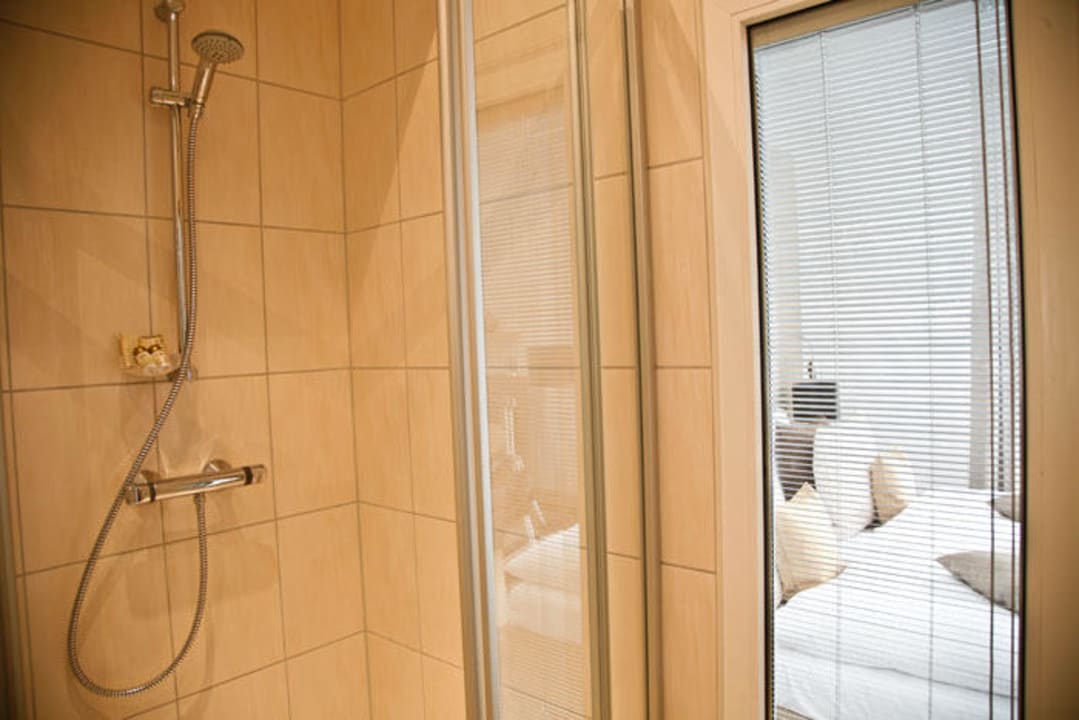 Beispielansicht Badezimmer Hotelpark Stadtbrauerei Arnstadt