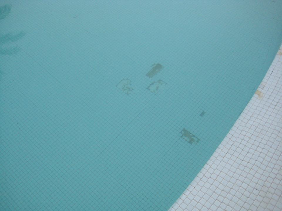 Fliesnmosaik löst sich  Grand Makadi