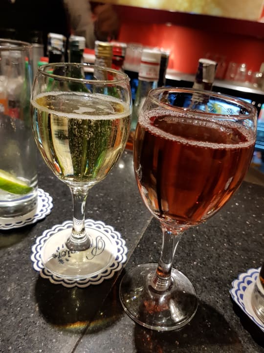 Gastro Premier Le Reve Hotel & Spa