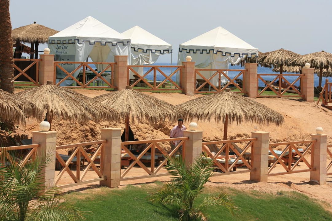 Plaża przy hotelu Safir Sharm Waterfalls Resort