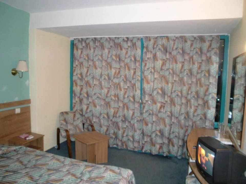 Zimmer Hotel Ambassador