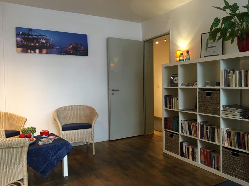 Lobby Basement Rotherbaum