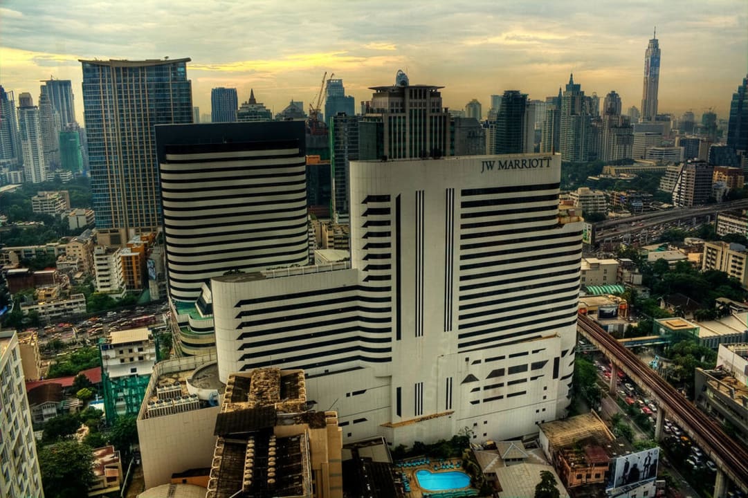 Sonnenuntergang hinter dem JW Marriott JW Marriott Hotel Bangkok