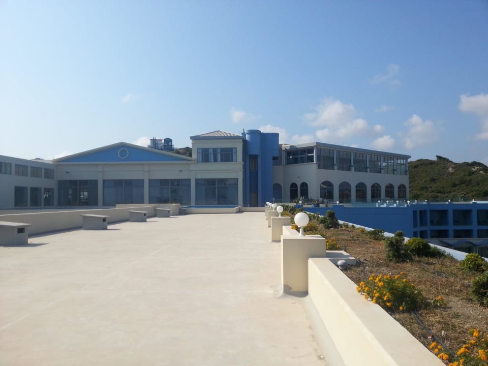 Außenansicht Hauptrestaurant Archipelagos Atrium Platinum Luxury Resort Hotel & Spa