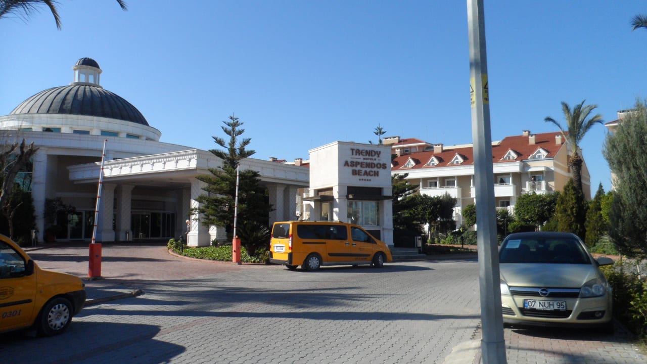 Einkaufstempel Trendy Aspendos Beach Hotel