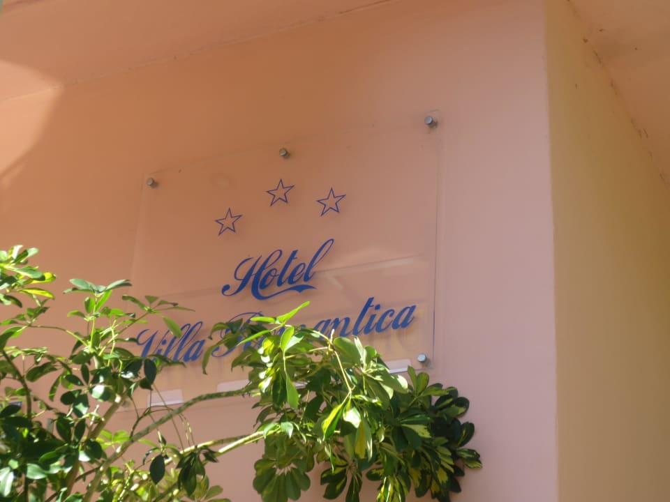 Villa Romantica  Villa Romantica Beach Resort