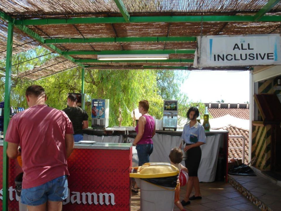 Bar FERGUS Club Europa
