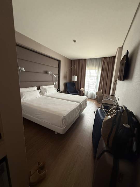 Zimmer NH Sevilla Plaza de Armas