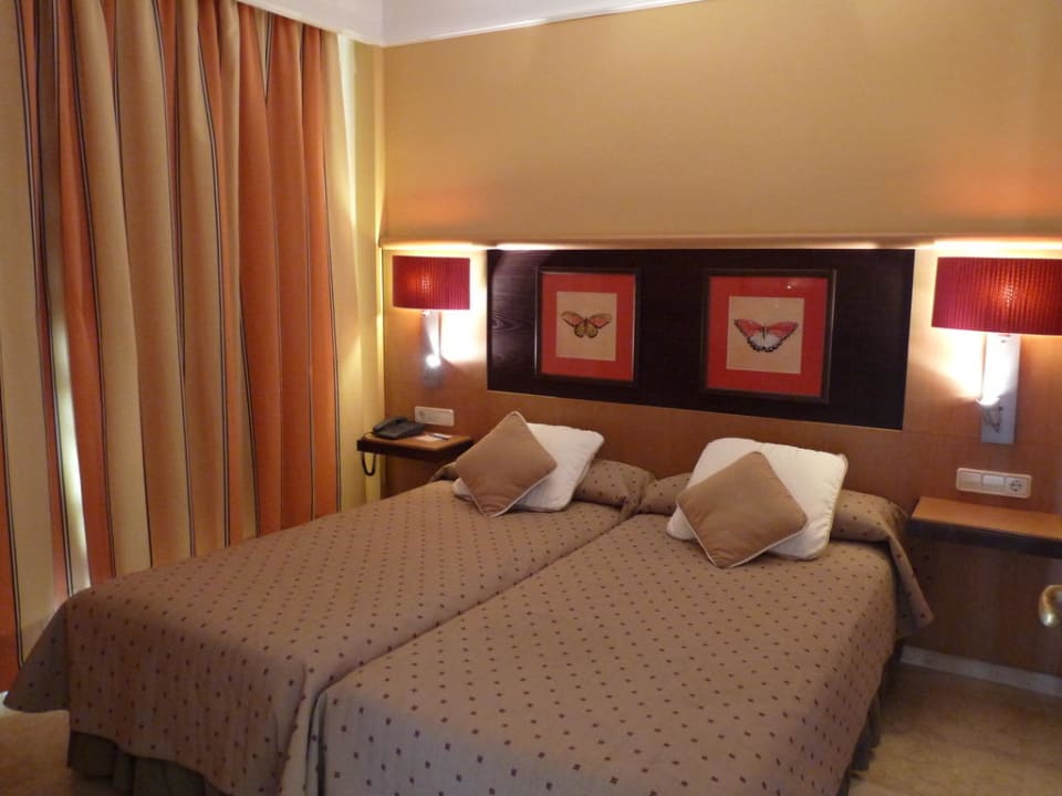 Schlafzimmer Grupotel Playa de Palma Suites & Spa