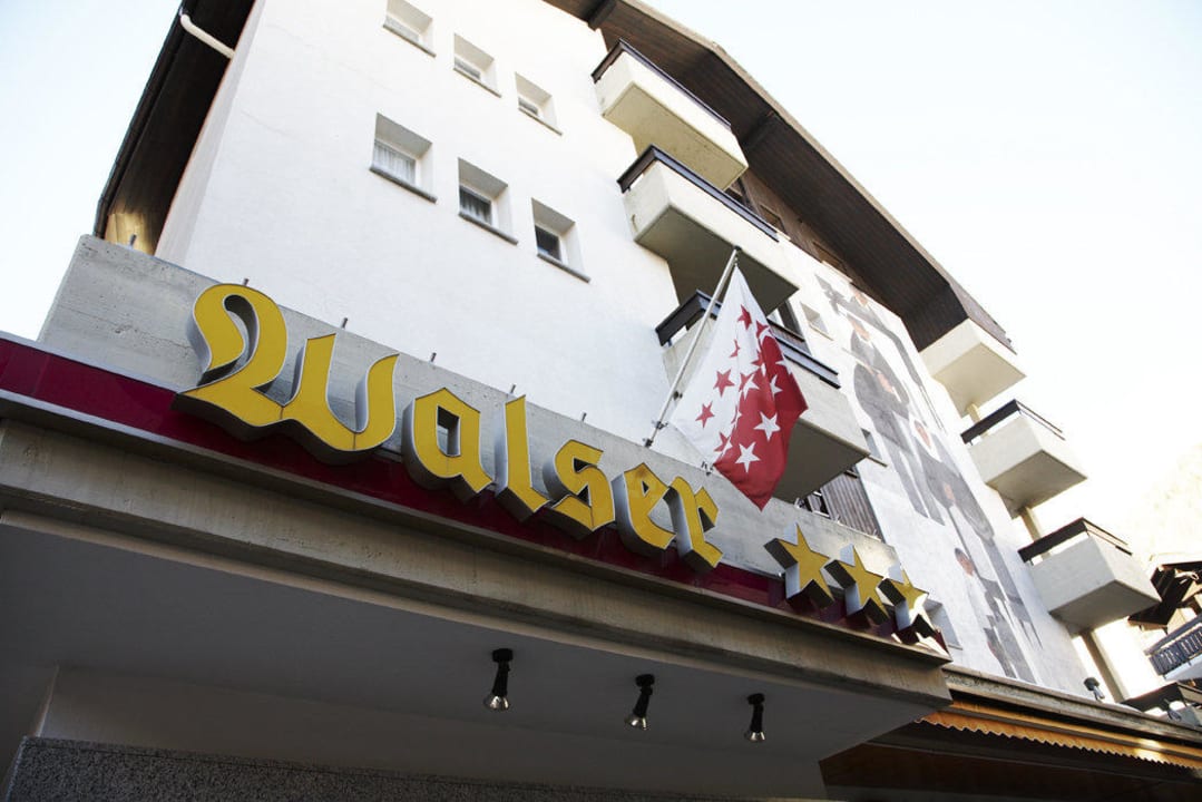 Front/Eingang Hotel Walser Hotel Walser