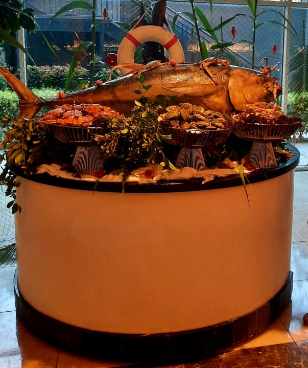 Gastro Well Palace Side