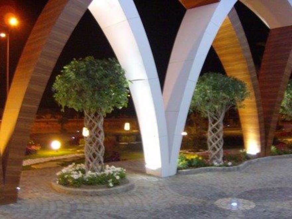 Aussenanlage -Eingang Granada Luxury Okurcalar