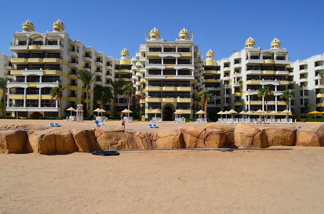 Вид отеля с моря, большой!! :)) SUNRISE Holidays Resort (Adults Only)