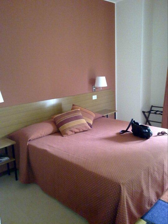 Schlafstätte im Doppelzimmer Hotel Garni Renania