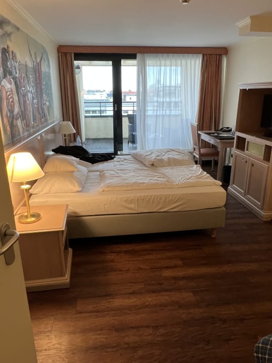 Zimmer Hollywood Media Hotel