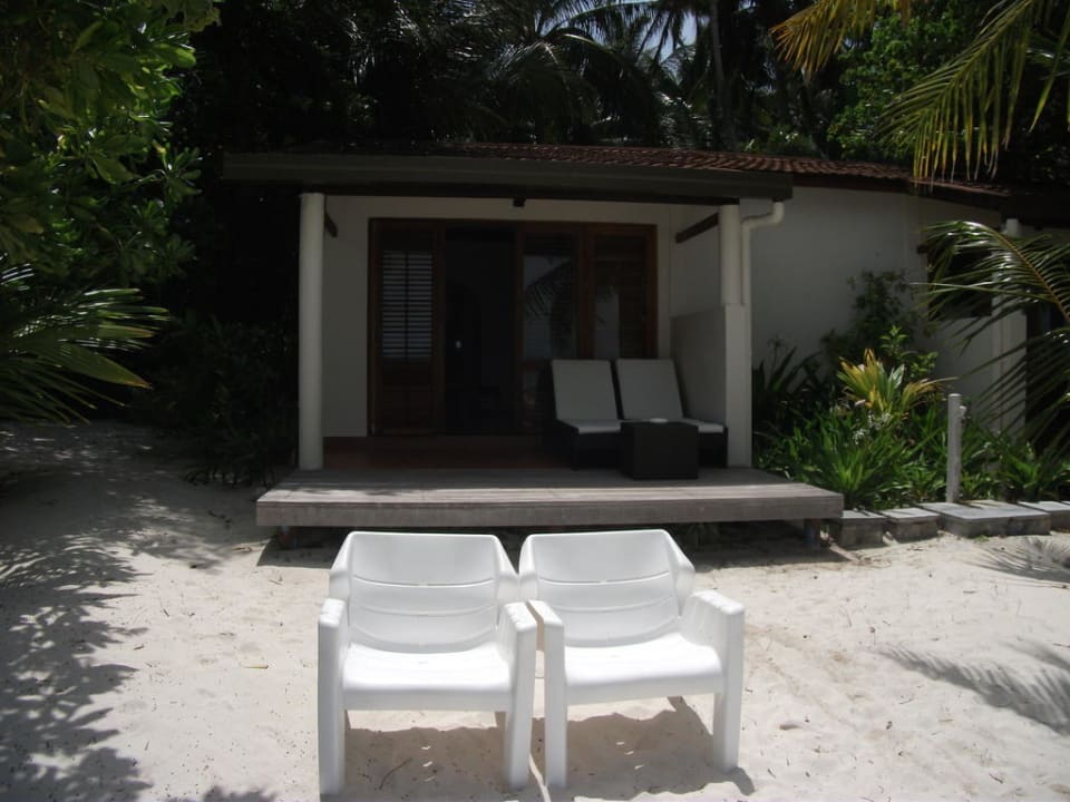 Blick auf die Terrasse Kuramathi Maldives