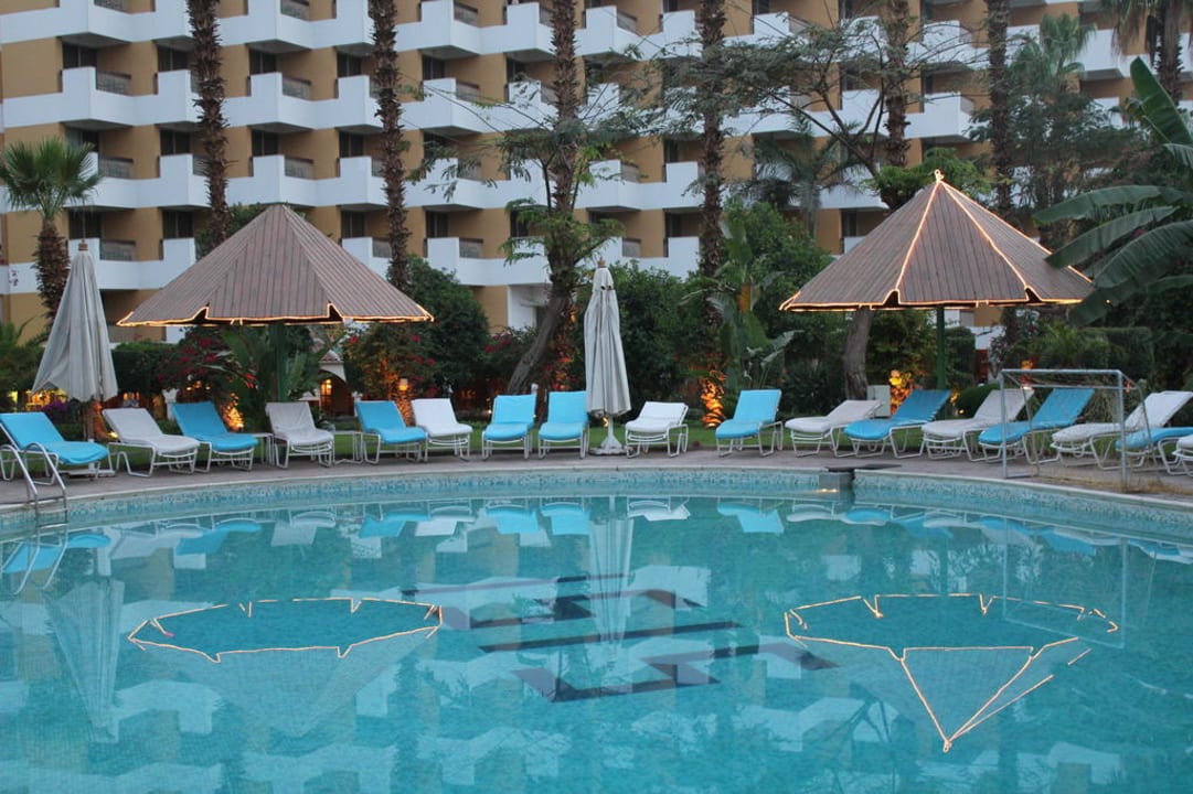 Pool des Isis Hotels Pyramisa Hotel Luxor