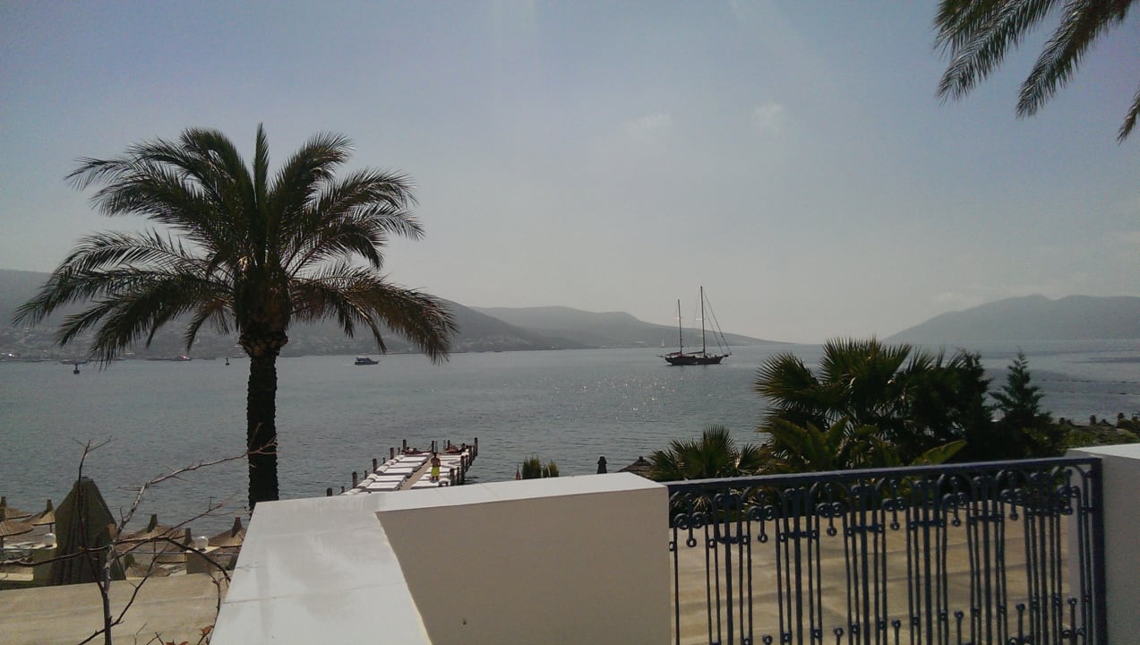 Strand Salmakis Resort & Spa