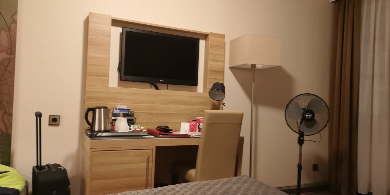 Zimmer Leonardo Hotel Hamburg-Stillhorn