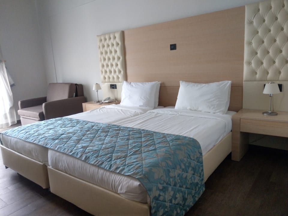 Zimmer Istion Club & Spa