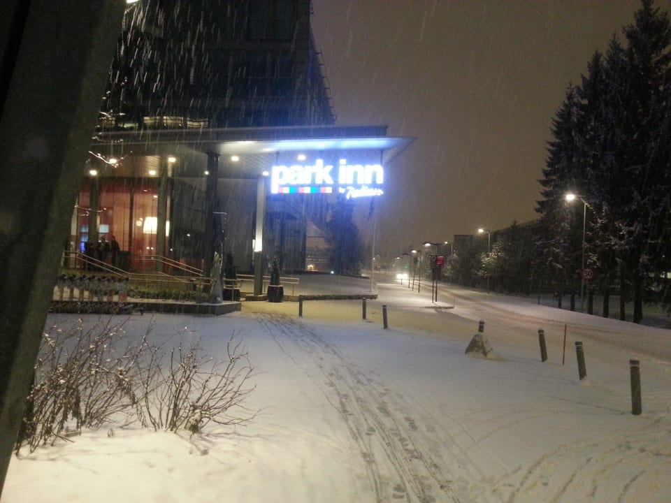 Eingang Radisson Hotel & Conference Centre Oslo Airport