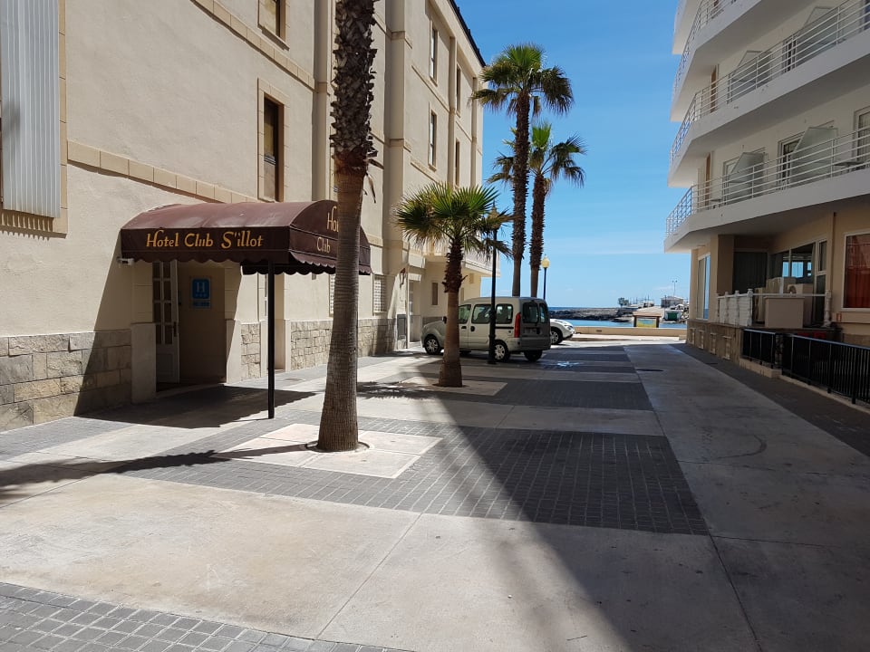Außenansicht Hotel Club S'Illot