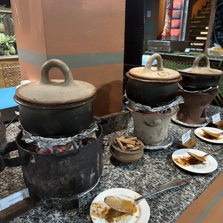 Gastro Reef & Beach Resort