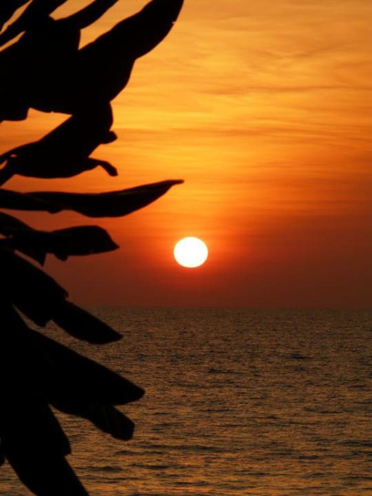 Sonnenuntergang Baan Khaolak Beach Resort