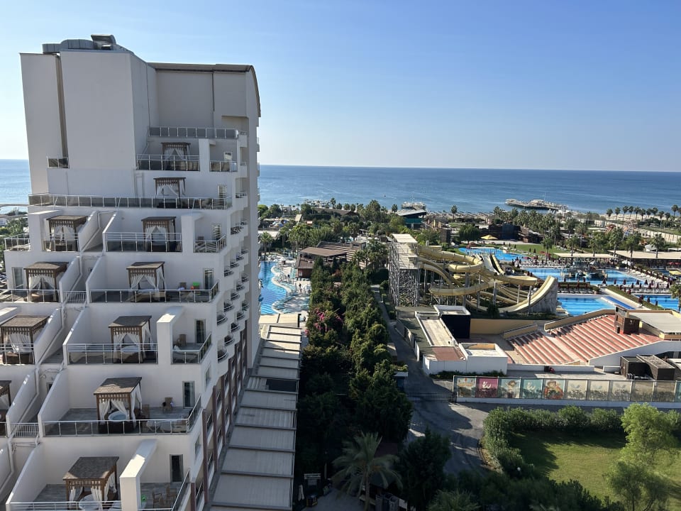 Ausblick Saturn Palace Resort Hotel