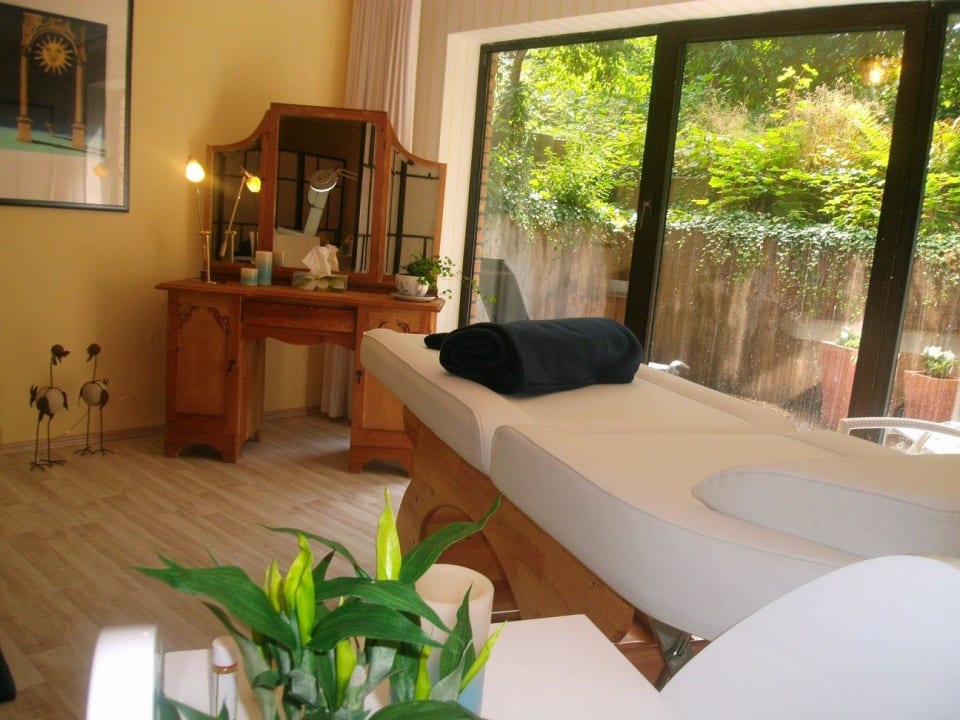 Hauseigene Massageabteilung Haus Roseneck