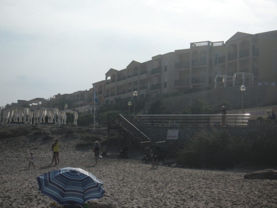 Vom Strand zum Hotel  VIVA Cala Mesquida Resort & Spa