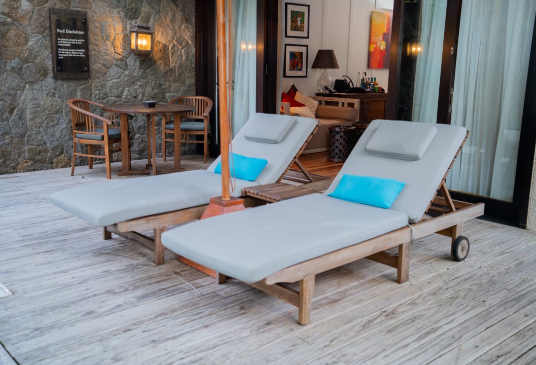 Pool STORY Seychelles