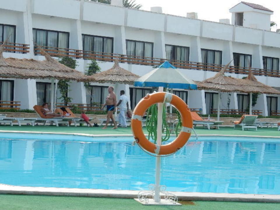 Ruhig November 14 The Grand Hotel Hurghada