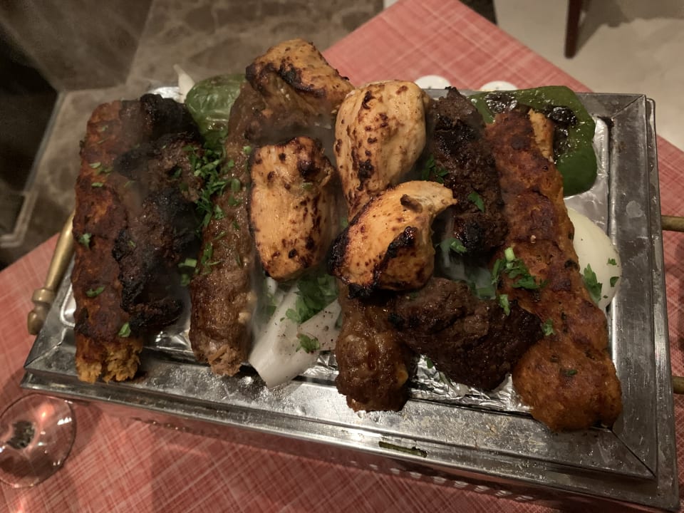 Gastro Kaisol Romance Resort