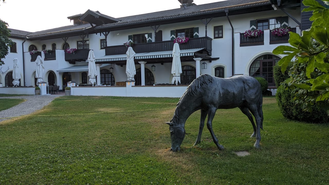 Außenansicht Hotel Gut Ising