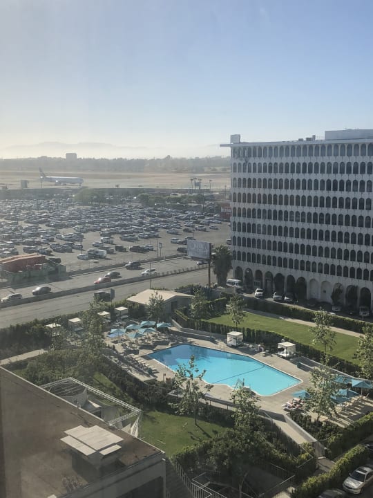 Pool Hyatt Regency Los Angeles International Airport