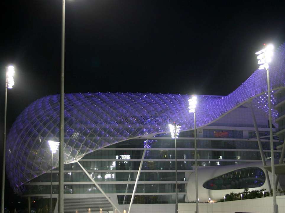 The Yas Resort im Lichte der Leuchtdioden W Abu Dhabi - Yas Island