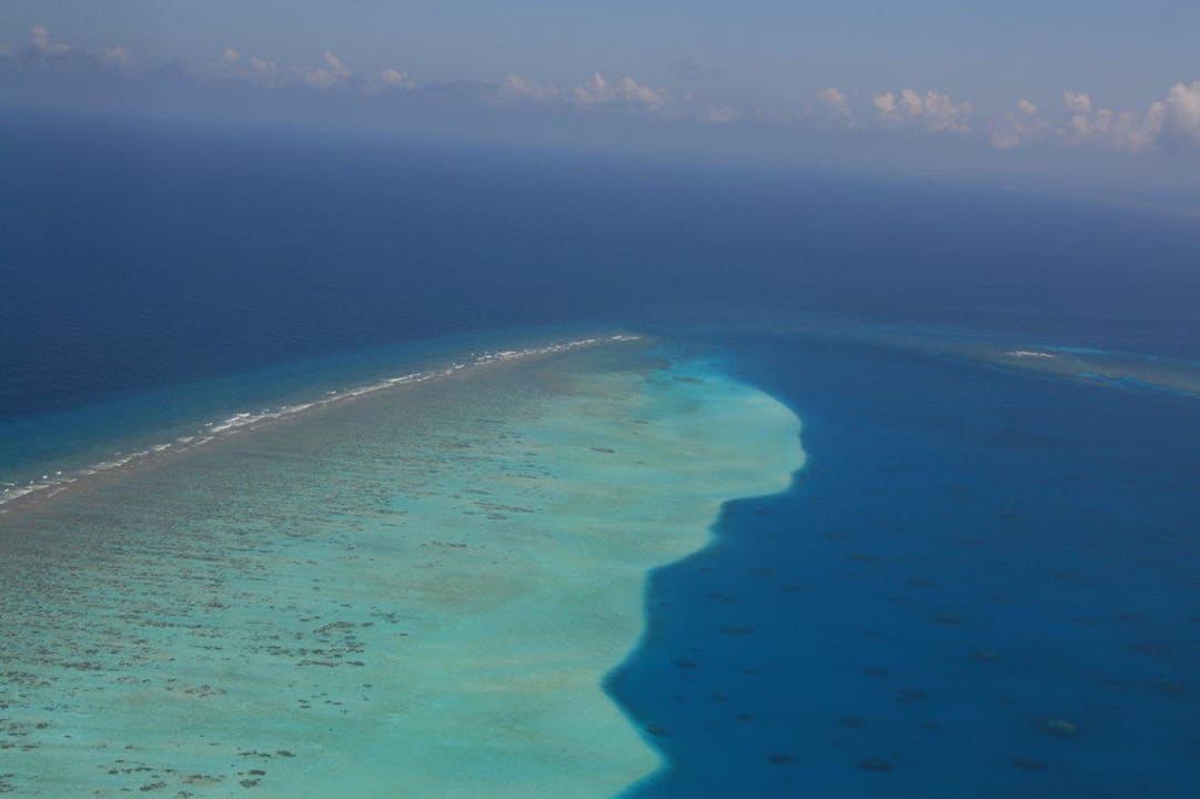 Aus dem Flugzeug Kuramathi Maldives