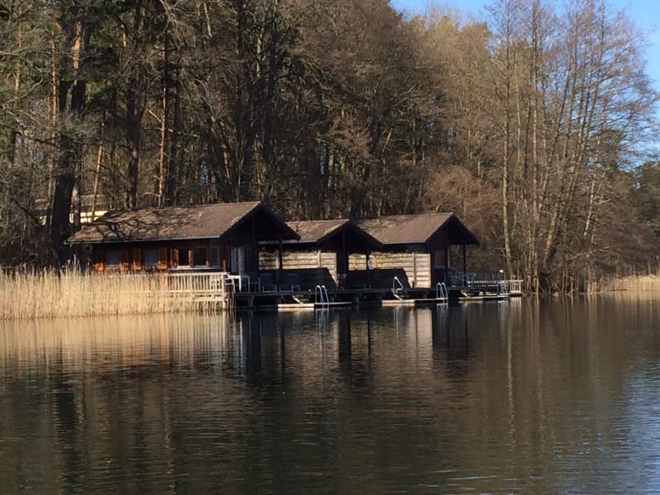 Außenansicht Inselhotel Brückentinsee